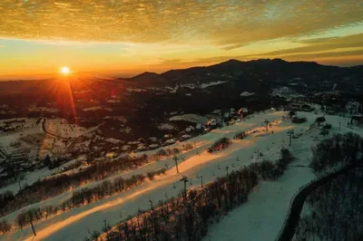 Cozy Mountain Top Ski Studio - image 78 of 83