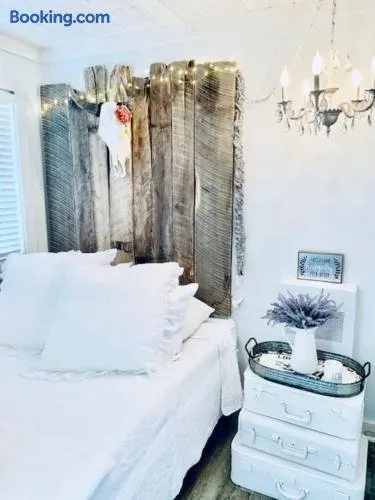 Queen Bed