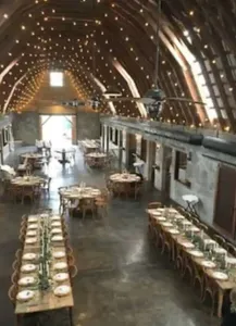 The Overlook Barn Wedding Venue