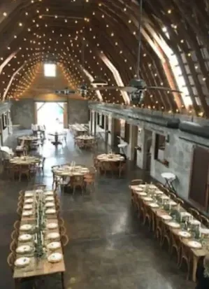 The Overlook Barn Wedding Venue