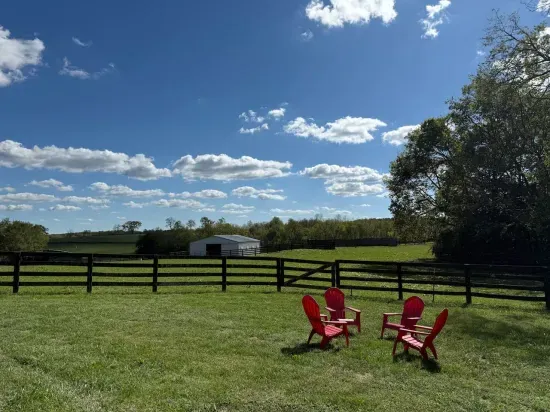 Jockey Suite at Sugar Hill Farm