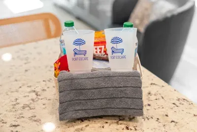 Port Escape - image 30 of 31