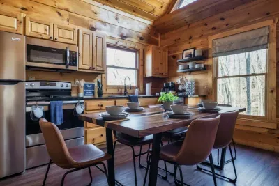 Kitchen/Dining