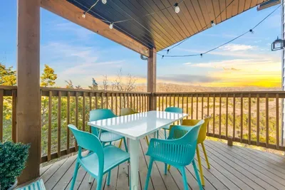 Enjoy the evening here!
