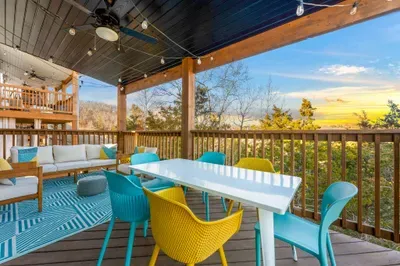 Enjoy outdoor vibes!