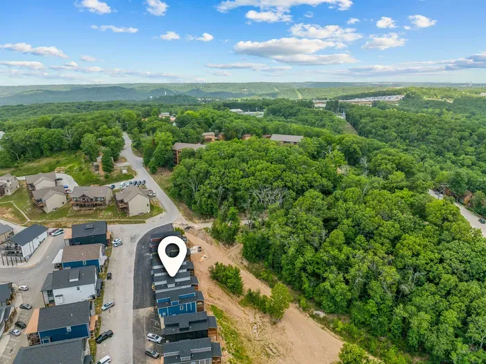 Surrounded by nature and beautiful homes, this community is the perfect place to relax and escape. 🌿