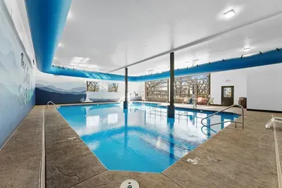 More ways to relax and have fun — the indoor community pool is ready for your getaway. 💙
