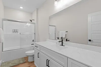 Refresh and recharge in this clean and inviting bathroom.