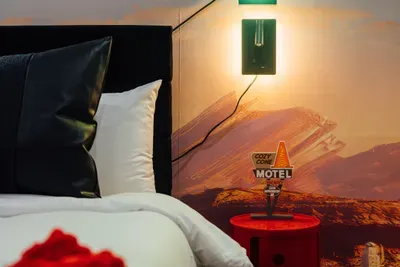 Bright Cars-inspired bedroom designed with playful details perfect for kids and fans of the movie.