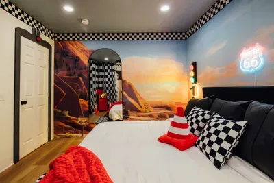 Fun Cars-themed bedroom featuring vibrant racing-inspired décor for an exciting and memorable stay.
