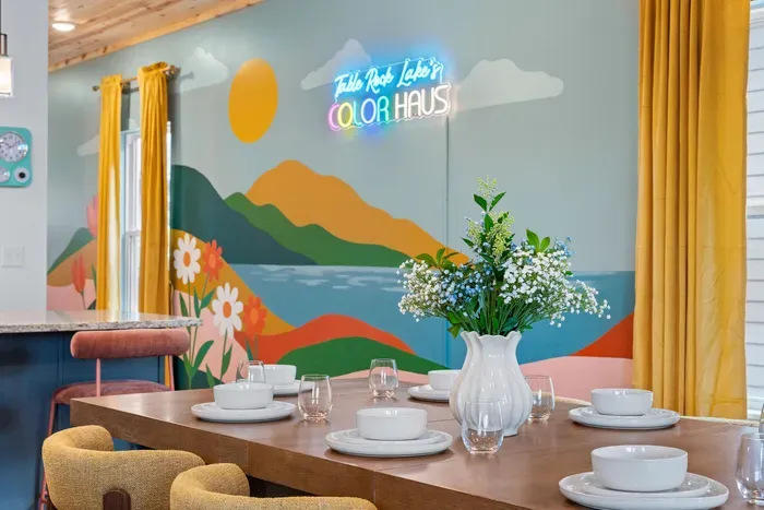 Eat together, play together, and enjoy every moment at Color Haus. 🎨🥂