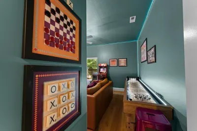 The ultimate indoor playground for kids, adults, and competitive spirits. 🏀🎯