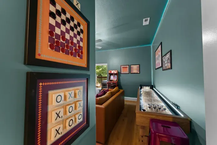 The ultimate indoor playground for kids, adults, and competitive spirits. 🏀🎯