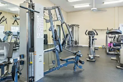 A well-equipped fitness space designed to keep your routine on track while traveling.