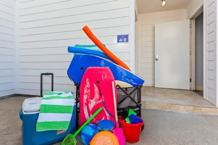 Beach day made easy! ️☀️ Seabreeze Villa has you covered with boogie boards, a cooler, towels, sand toys, and pool noodles—just grab and go for fun in the sun!