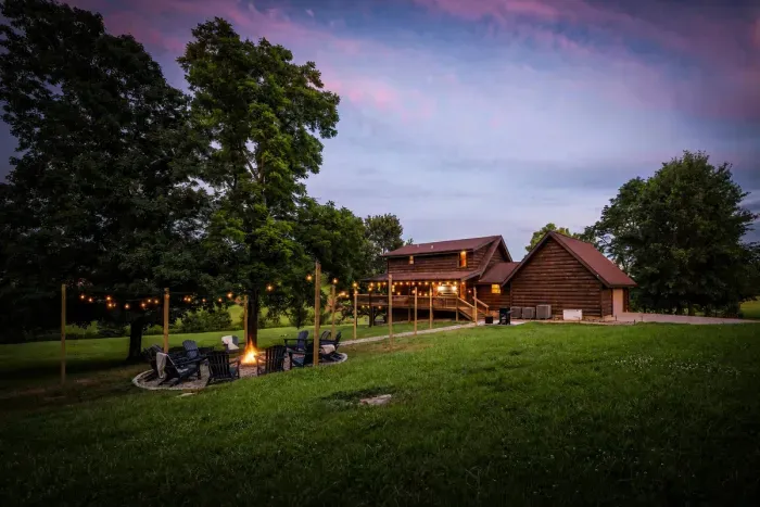 Gather around the fire pit for music, conversation, and starlit evenings.