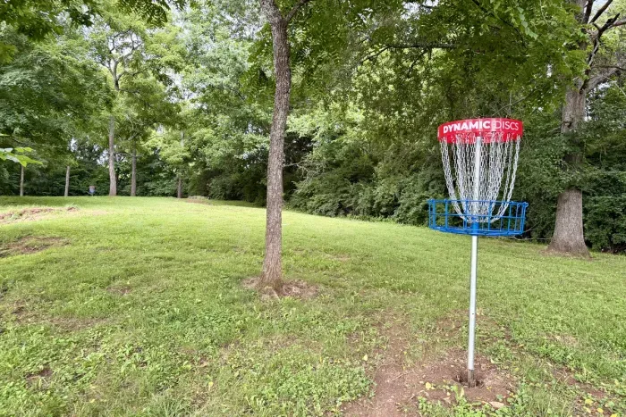 Play the 4-basket disc golf course—discs are provided.