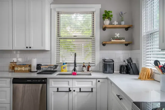 A spacious kitchen to cook your favorite meals