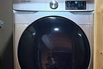 In case you need to wash some personal items we provide a washer and dryer with a few detergent pods for your convenience.