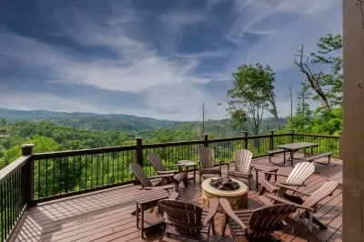 Enjoy the outdoor firepit and the VIEW!