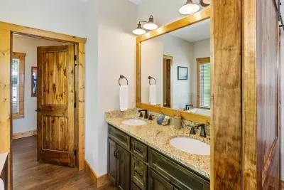 Plenty of room for two at the vanity.