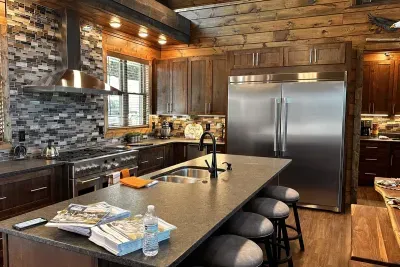 Gourmet kitchen and sufficient seating for the entire group!