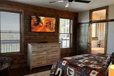 All the comforts of home +++