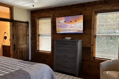 Main Level bedroom with super comfy beds