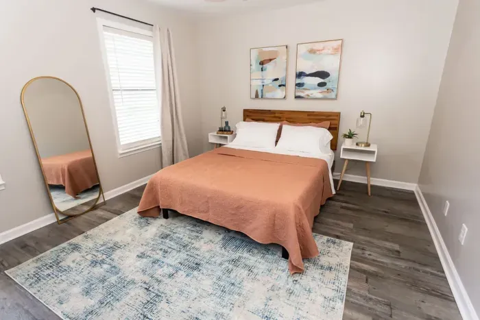 Bedroom 2 with your own private bath and smart TV