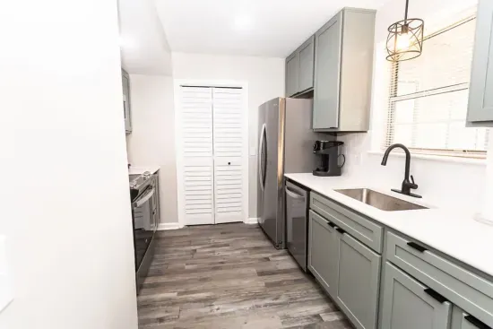 Fully Stocked Kitchen And Pantry With Washer and Dryer