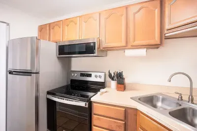 Tiger Town Hideaway - image 18 of 42