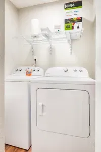 In Unit Washer and Dryer for Your Convenience
