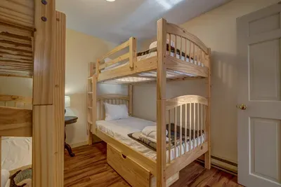 49 Little Shore - image 43 of 44