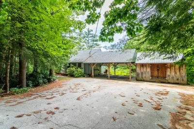 49 Little Shore - image 13 of 44