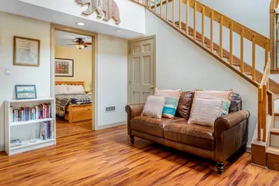 49 Little Shore - image 23 of 44