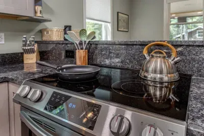 211 McGrew - image 13 of 45