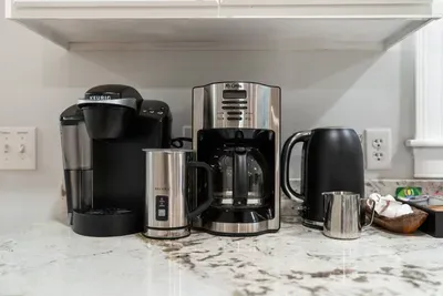 Start your day right at our well-equipped coffee & tea station.