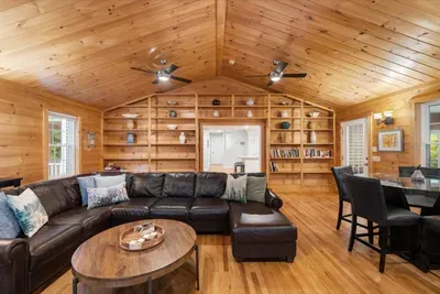 Plenty of seating for everyone, including a glass top table, perfect for board games!