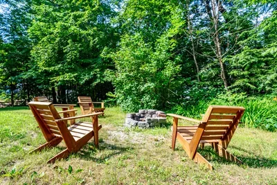 Outdoor chairs with fire pit