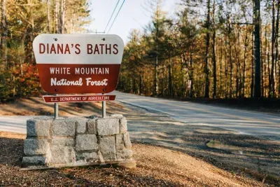 Just 15 minutes from Maple Manor, Diana’s Baths is a magical series of cascading waterfalls & shallow pools nestled in the forest. An easy 1/2 mile hike leads to the falls—perfect for families, photos, or cooling off on a hot day. Arrive early!