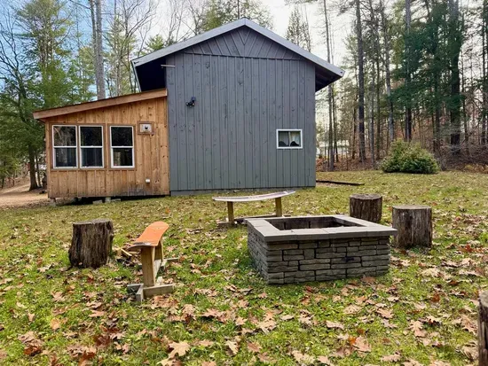 Winter Cabin- Pet Friendly, Fireplace, Near Skiing - image 52 of 52