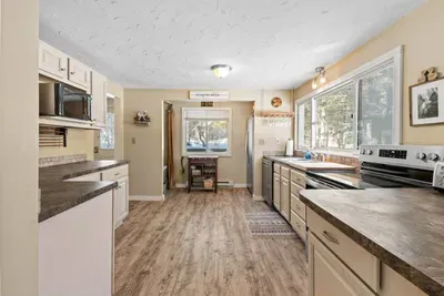 48 Rivers Bend Bartlett - image 14 of 34