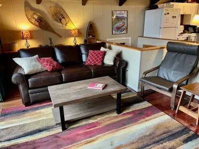 44 Aspen - image 15 of 20