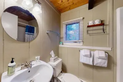 Full bathroom