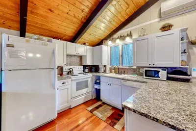 Full kitchen where you can prepare your meals