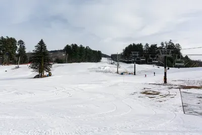 Cranmore Mountain skiing