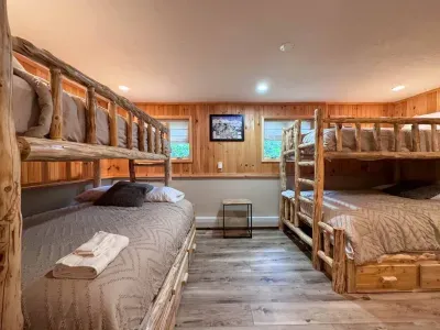 16 Woodland Pines - image 24 of 42