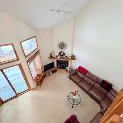 3 BR Condo With Fireplace, Pool, Spacious! - image 28 of 34