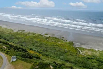 Just minutes away from the beach, hear the roar of the ocean from your backyard.