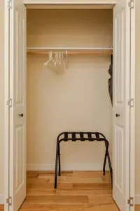 Plenty of storage in both bedrooms for you